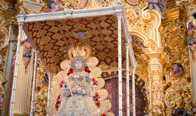 Virgen del Rocío en su santuario. / Hermandad Matriz