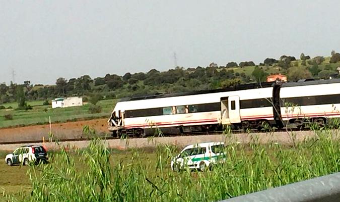 Imagen de archivo de un incidente de un tren. / EFE