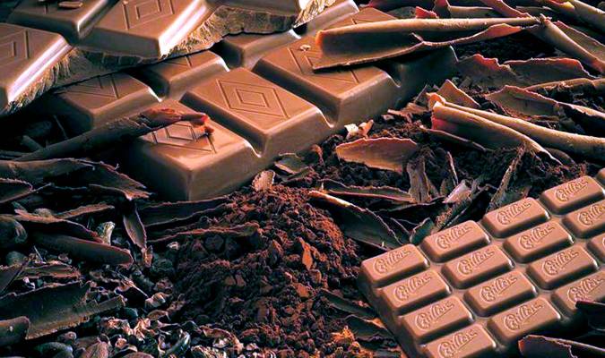Las mejores tabletas de chocolate negro por menos de 1 euro, según la OCU