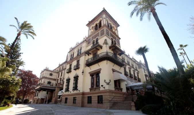 Hotel Alfonso XIII. / El Correo