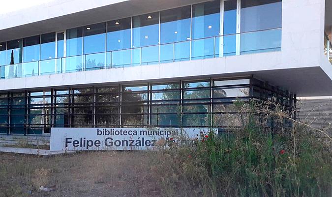 Aspecto del exterior de la biblioteca Felipe González. / El Correo