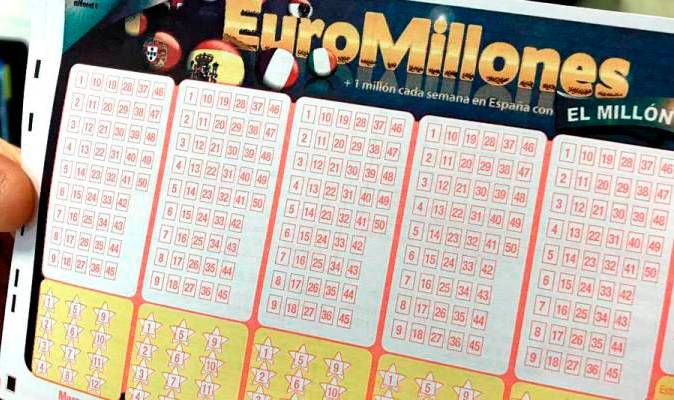 Un acertante de Euromillones gana 215.840.341 euros