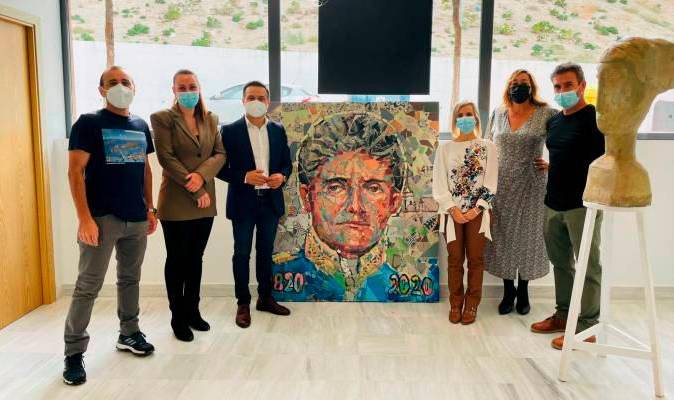 El IES Ciudad de Las Cabezas ha donado al Ayuntamiento ese fabuloso retrato de Rafael del Riego.