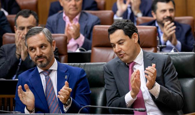 El Parlamento aprueba los primeros presupuestos andaluces no socialistas