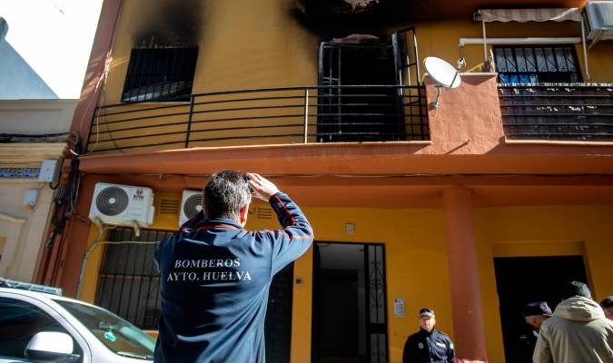 Un brasero, origen del fuego que ha costado la vida a tres jóvenes en Huelva
