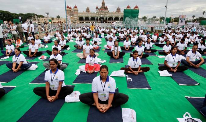La India celebra el Día del Yoga con un mensaje de paz para la humanidad