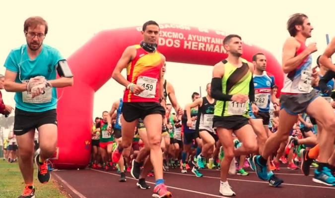 La media maratón de Dos Hermanas recorre este domingo las calles de la localidad nazarena. / Ayuntamiento de Dos Hermanas
