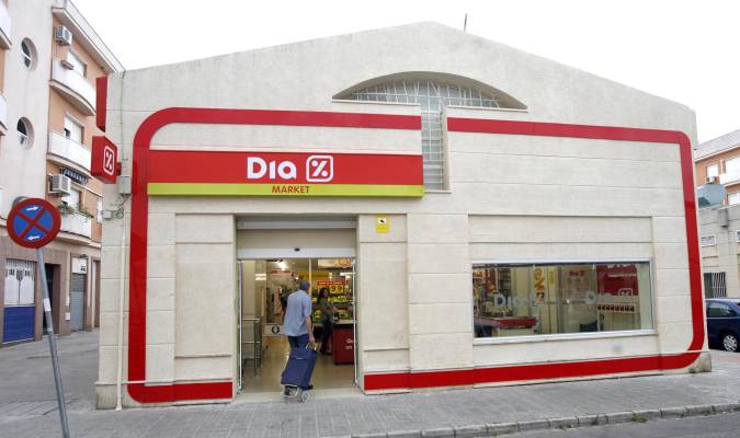 Supermercados Dia despedirá a 2.100 empleados