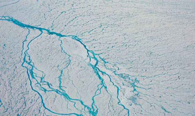 El hielo de Groenlandia alcanza la temperatura más cálida en mil años
