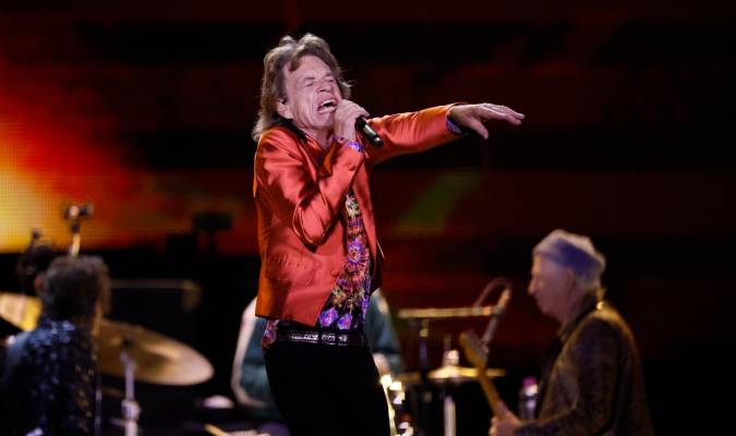 Los Stones cancelan el concierto en Ámsterdam: Mick Jagger positivo por covid