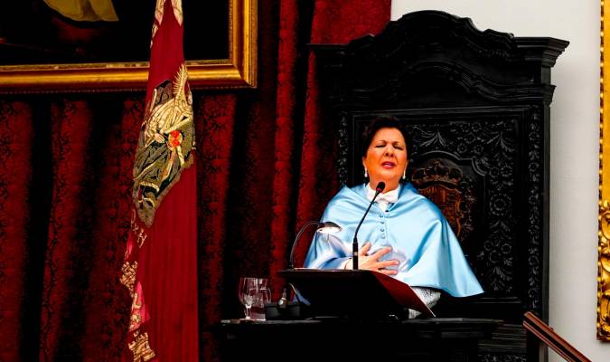 La Universidad de Sevilla inviste a Carmen Linares como Honoris Causa