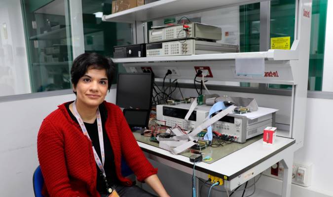 Piedad Brox, investigadora del Instituto de Microelectrónica de Sevilla, en Cartuja, que tiene abiertas tres ofertas de empleo para trabajar durante tres años en el proyecto europeo que lidera