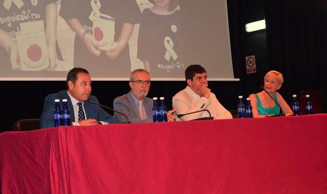 Ricardo Sánchez inaugura I Encuentro de Asociaciones de Cáncer de Mama de Sevilla