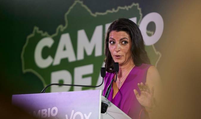 Olona tiende la mano a Moreno pero se opondrá a los abrazos entre PP y PSOE