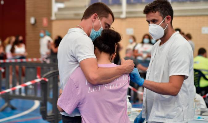 Andalucía comienza la vacunación de los jóvenes de 15 años