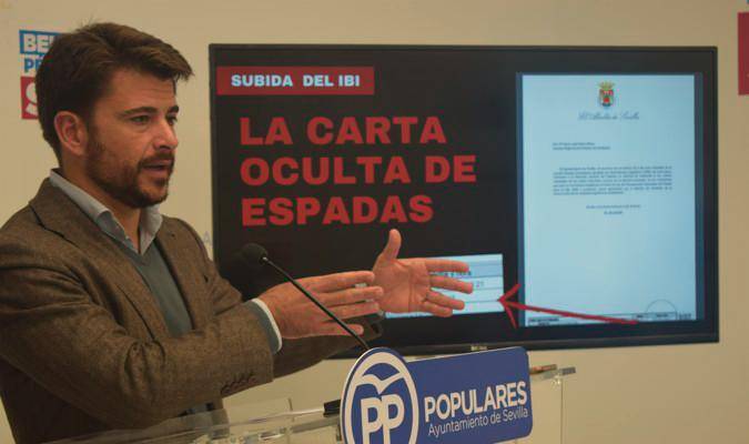 El portavoz del PP en Sevilla, Beltrán Pérez.