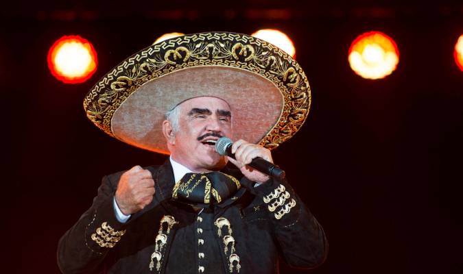 Fotografía de archivo del cantante mexicano Vicente Fernández. EFE/Fernando Aceves/Archivo