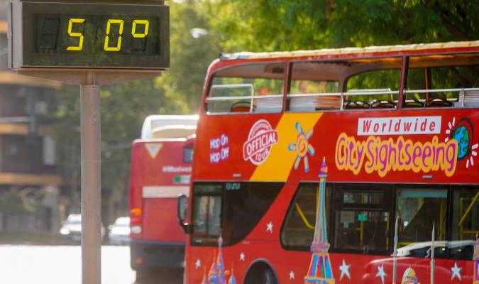 Sevilla registró, con 46 y 28,9 grados, las temperaturas máxima y mínima más alta desde julio