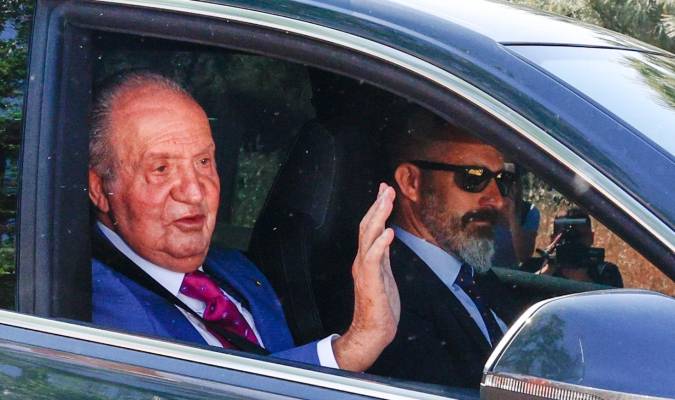 Juan Carlos I aplaza su segunda visita a España por motivos «privados»