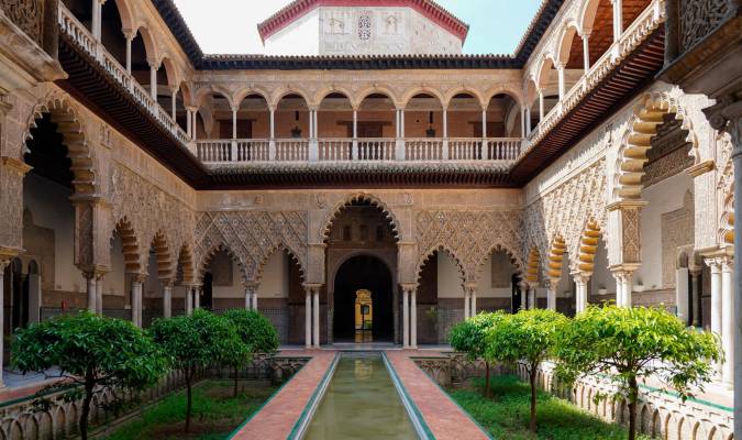 Patrimonio Nacional concluye la restauración de dos retablos del Alcázar