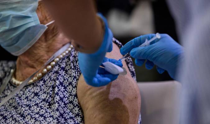 La semana que viene comienza la vacunación contra la gripe en Andalucía