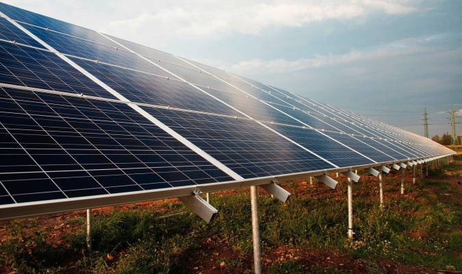 Total entra en el mercado solar español de la mano de la sevillana Solarbay