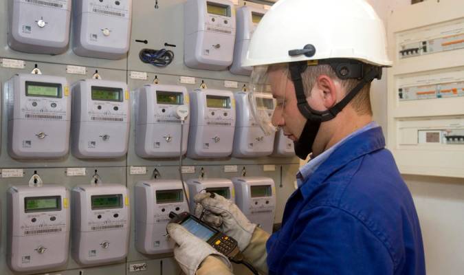 Endesa ofrece numerosas oportunidades de empleo en la gestión del negocio de las redes digitales de la distribución energética.