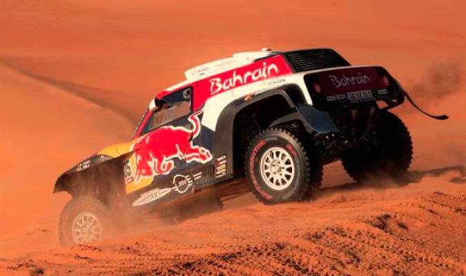 Carlos Sainz consigue su tercer Dakar con 57 años.