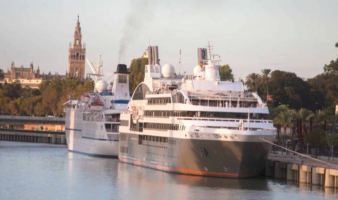 El Puerto de Sevilla recibirá 10 cruceros y 12 yates en temporada alta