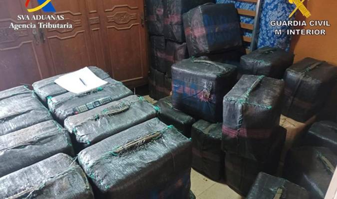 Un detenido con casi 2.500 kilos de hachís en una finca de Ayamonte