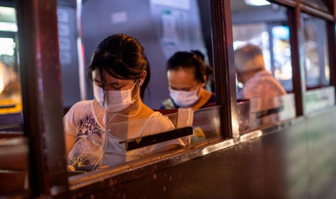 China encadena su tercer día con más de un centenar de nuevos contagios