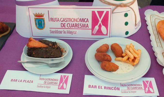 Dos tapas de la anterior edición de la Ruta Gastronómica de Cuaresma en Sanlúcar la Mayor.