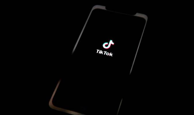 Vista del logo de la aplicación TikTok, en una fotografía de archivo. EFE/Roman Pilipey