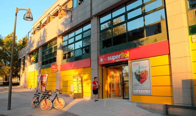 Supersol presenta un ERE para 252 trabajadores