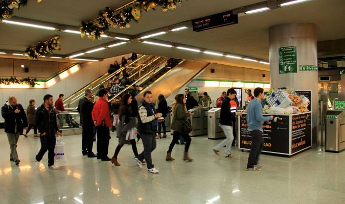 El metro funcionará durante Nochevieja por primera vez desde su entrada en servicio