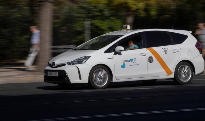 La Junta autoriza una subida de tarifas del taxi de Sevilla del 6,15 %