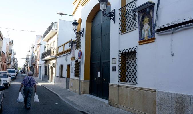 La parroquia del Dulce Nombre de Bellavista está situada en la calle Caldereros. Foto: Manuel Gómez.