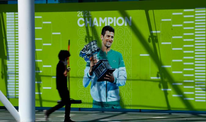 Djokovic, héroe de los antivacunas y víctima del ‘Nuevo Orden Mundial’