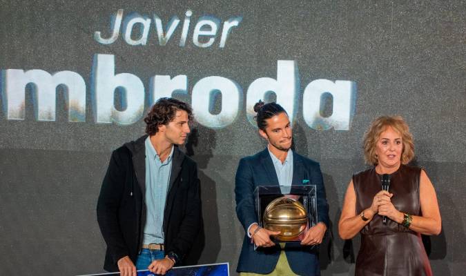 La Cartuja vive una noche inolvidable con el 'Hall of Fame' del baloncesto español