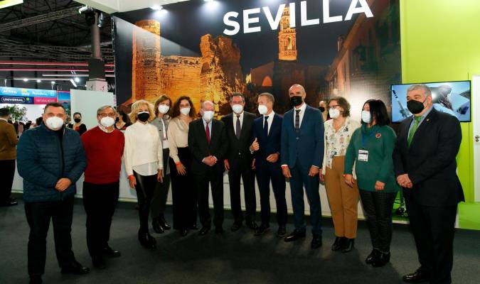 Alcaldes de Sevilla en la jornada de hoy en Fitur.