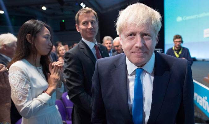 Johnson llega al poder con la promesa de culminar el brexit