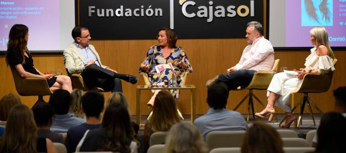 Imagen del encuentro en la Fundación Cajasol. / Jesús Barrera