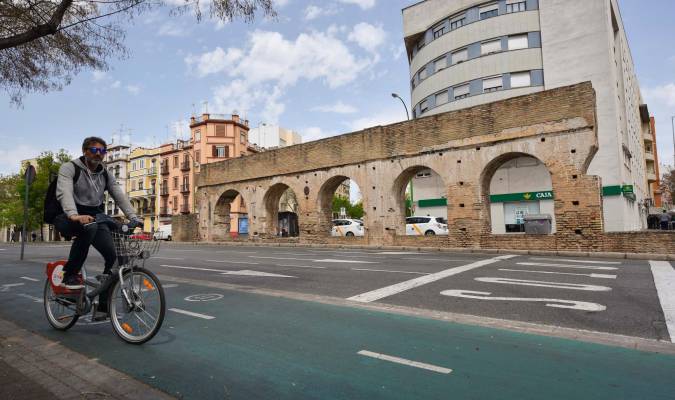 Piden rebautizar los carriles bici de Sevilla