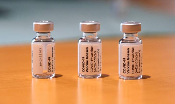 Janssen, la vacuna monodosis con otra de refuerzo