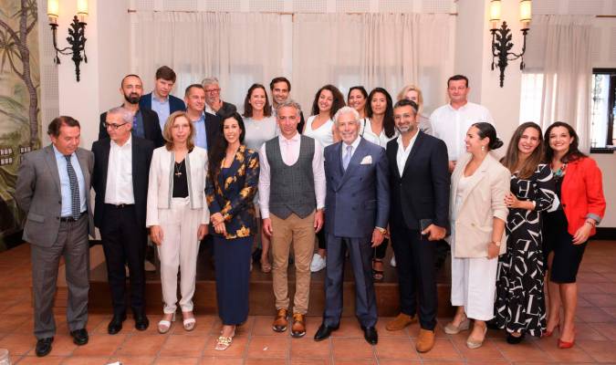 MIC Insurance y Leader reconocen la labor profesional de sus mejores colaboradores de seguros en Sevilla