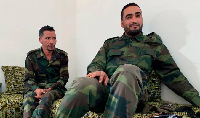 Una nueva generación de saharauis engrosa las filas en la lucha armada
