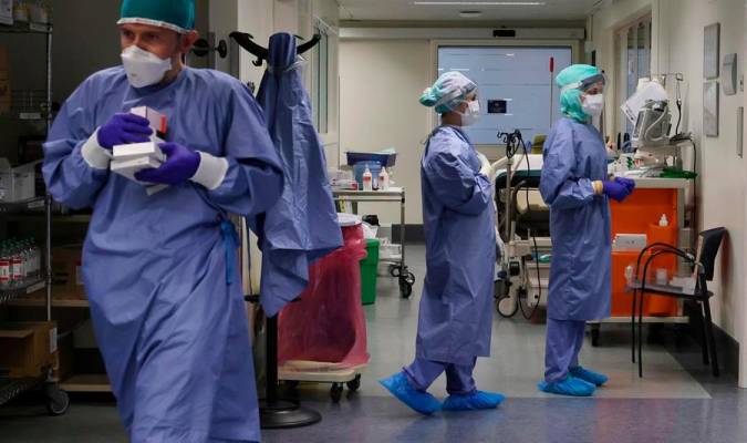 Andalucía enlaza dos días subiendo hospitalizados