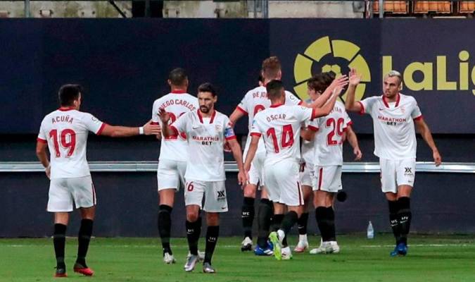 El Sevilla vence al Cádiz en un final trepidante