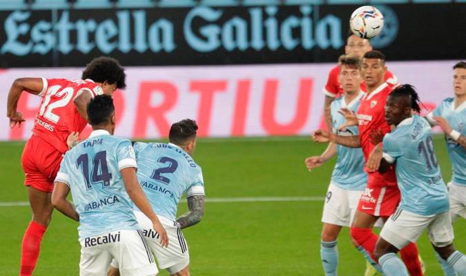 El Sevilla se engancha a la pelea por LaLiga