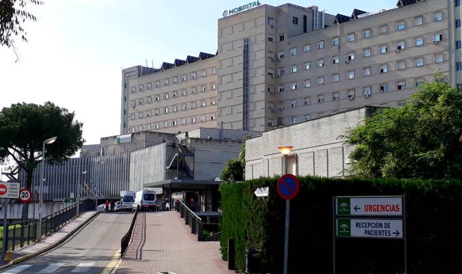 Fallece un anestesiólogo del Hospital de Valme tras más de 80 días en la UCI
